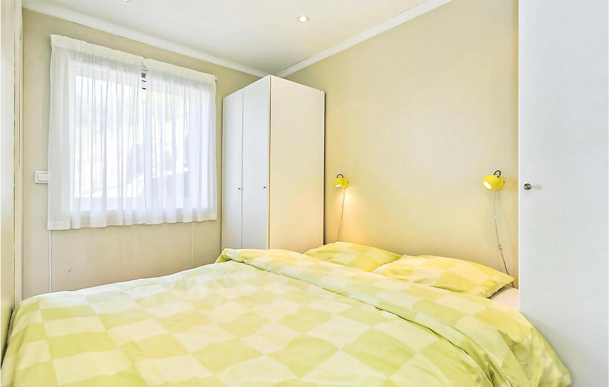 Cozy Apartment In Straumsgrend With Kitchen Bergen Eksteriør bilde